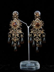 earring