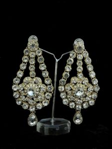 earring